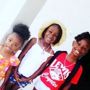 Meet your Posher, Roy